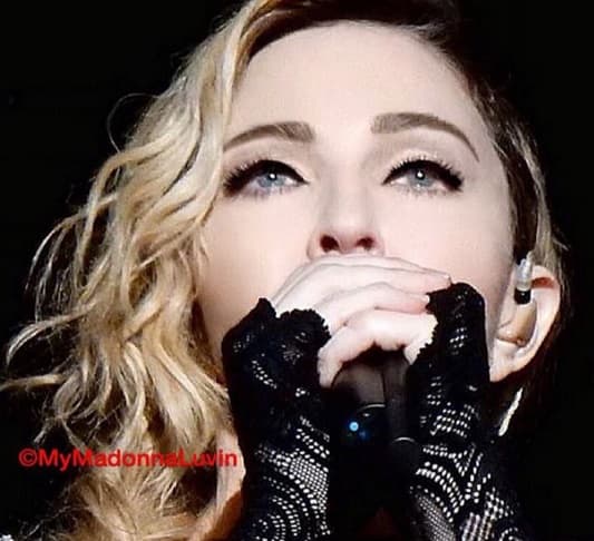 No cabe duda, Madonna no para de alborotar al mundo entero.