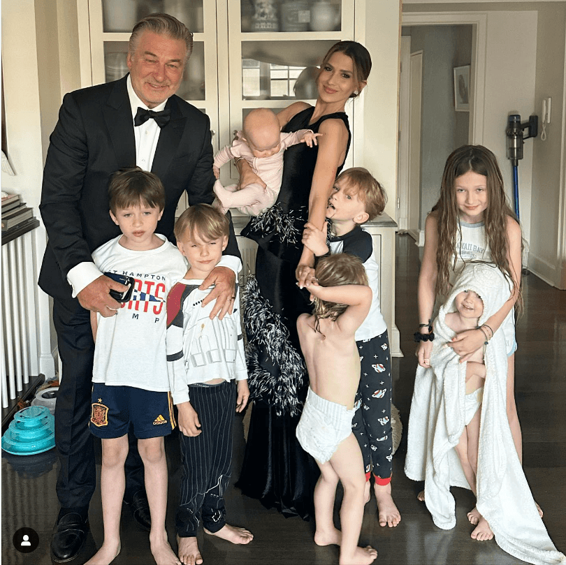 Alec Baldwin tuvo a su hijo menor a sus 64 años
