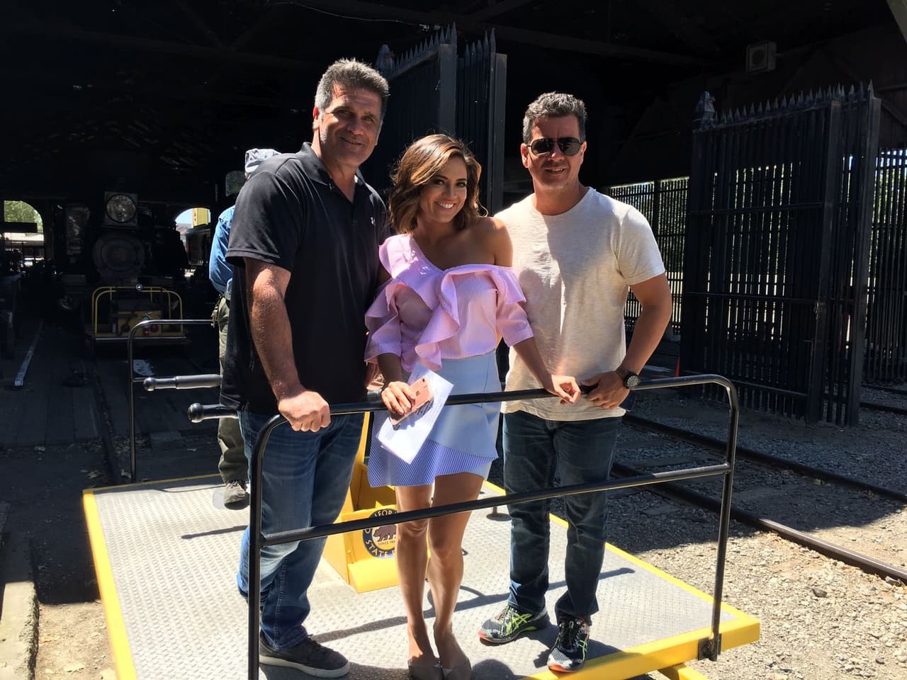 Pamela con Julio y Marcelo, dos de nuestros técnicos.