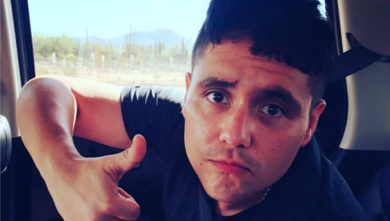 Cantautor mexicano paga caro su comentario sobre el devastador terremoto