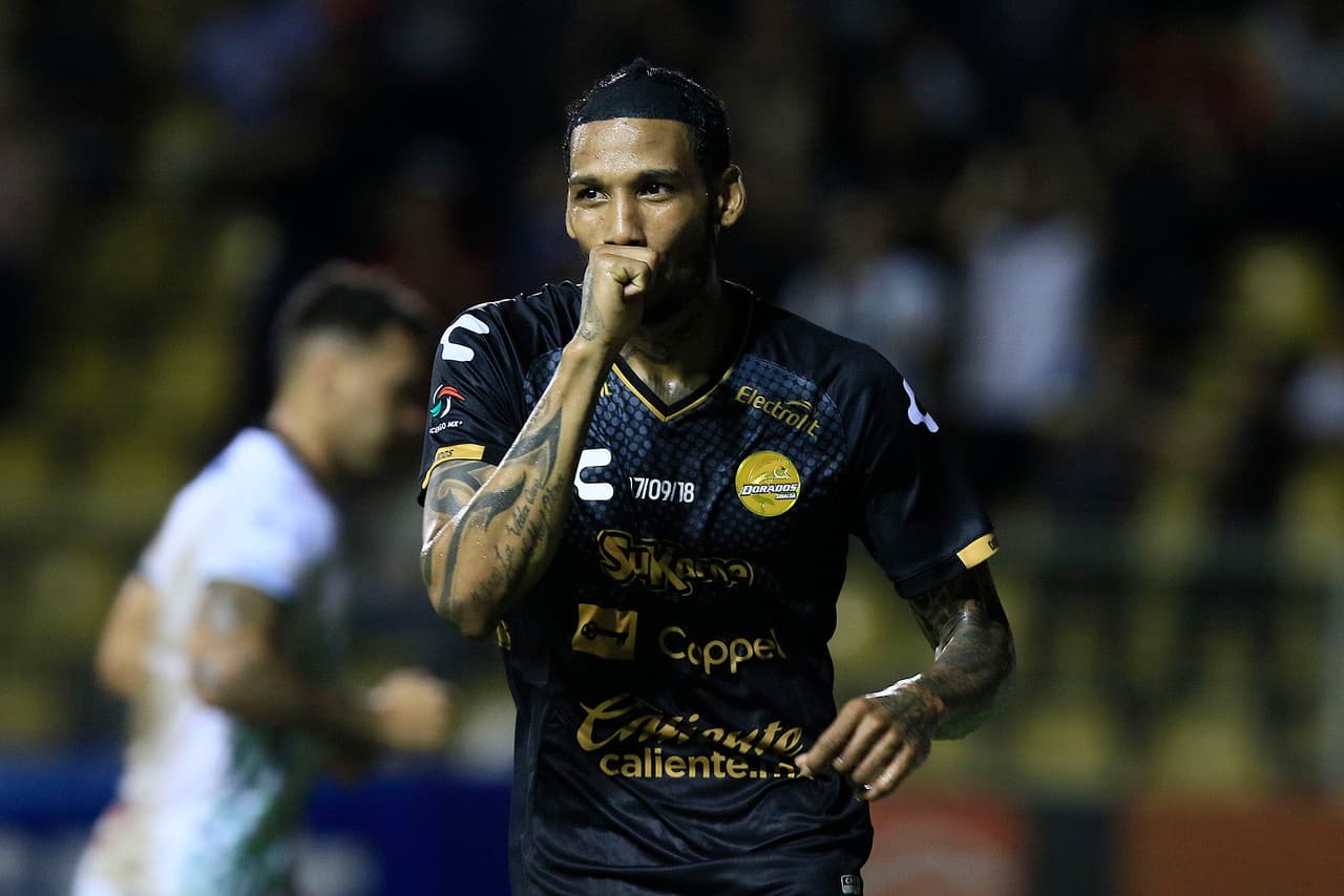 De penalti, Angulo puso el definitivo 3-1 con el que Dorados derrotó a Cafetaleros en el Ascenso MX.