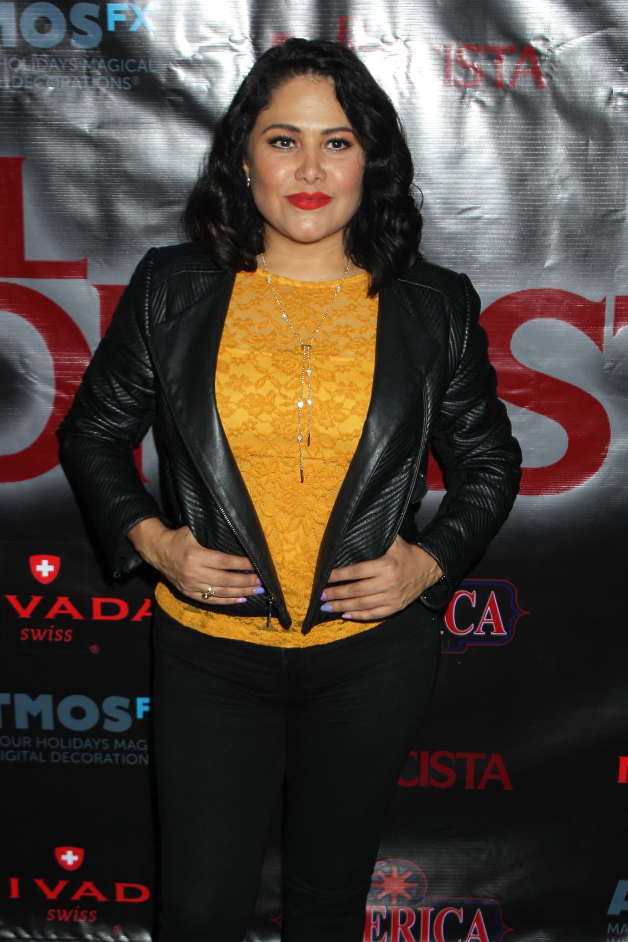 La actriz, que participó en 'Rosario tijeras', explicó orgullosa que Edith tenía una faceta como “escritora y pensadora” y reconoció que ha hablado de esas cualidades con el viudo de su amiga: “No sé en qué fase va el libro, sí lo platiqué con Lorenzo (Lazo) y le dije: ‘Oye padre, si en algún momento necesitan… estaría padre que ustedes, o cuando se termine (el libro) cuando así lo determinen, dar a conocerlo”.