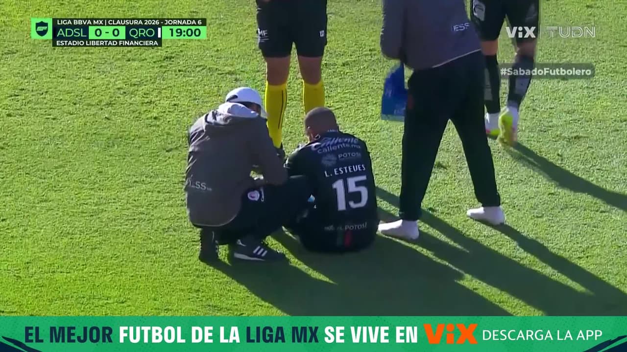 ¡Terrible lesión de Esteves! El lateral sale de cambio al minuto 20