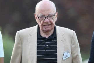 Rupert Murdoch dejará presidencia de 21th Century Fox a su hijo James