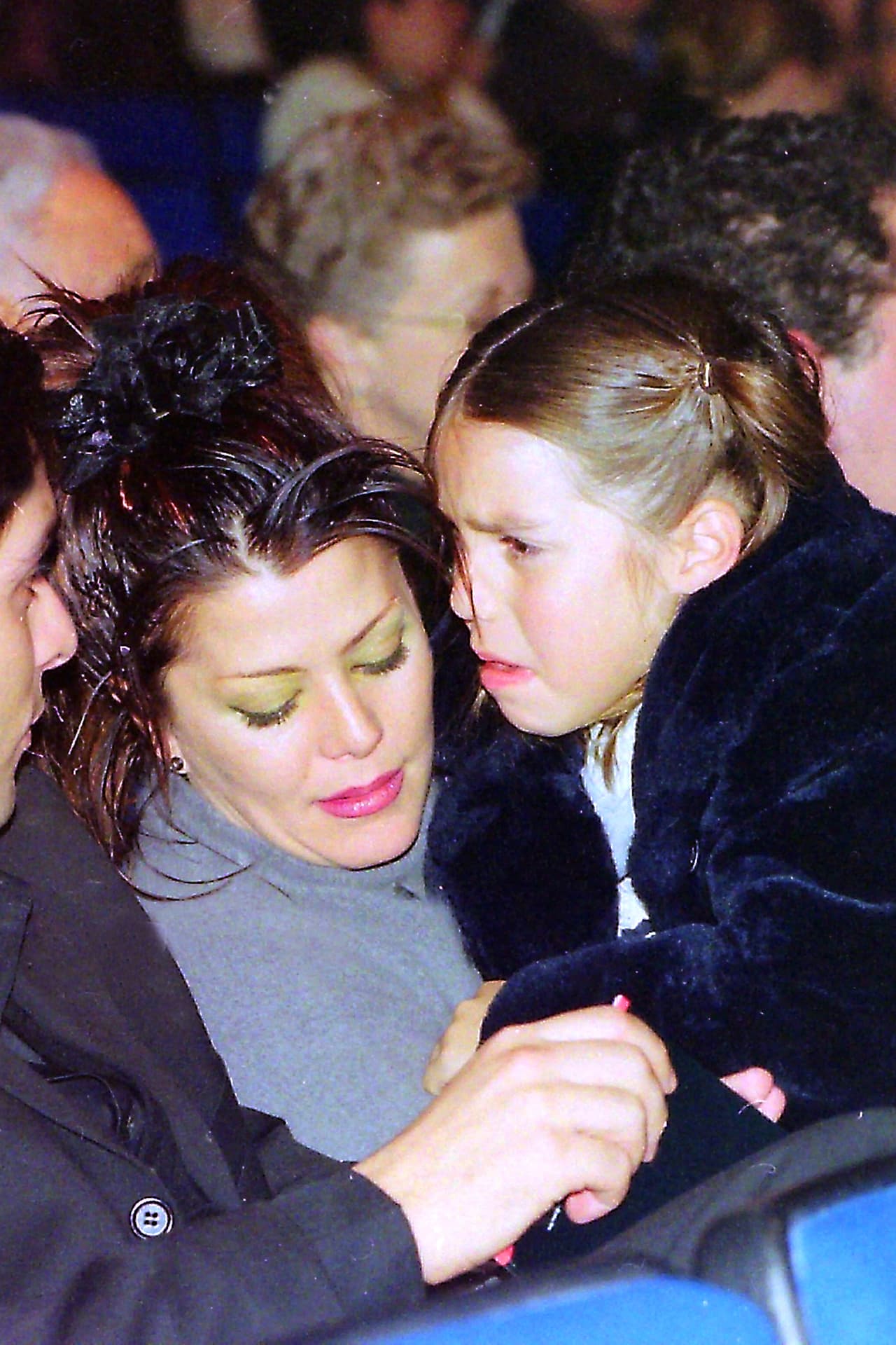 "Frida dice que yo siempre la traté bien, que la cuidé y así fue", reafirmó Gómez de la Borbolla. "Cuando Frida era una niña yo adquirí el papel de un padre ese tiempo que estuve con Alejandra".