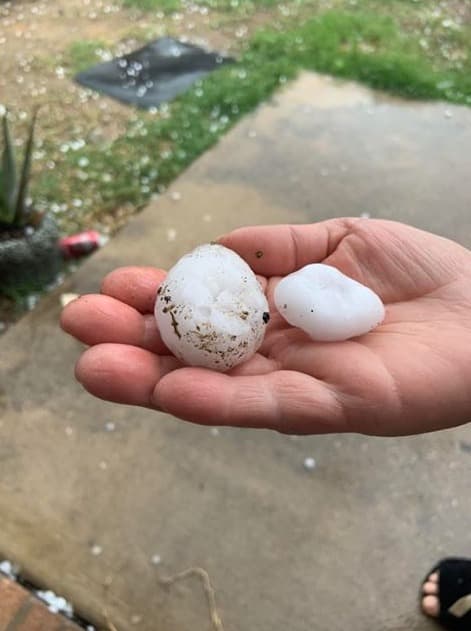 Así fue el paso de las tormentas acompañadas de granizo al norte de Texas