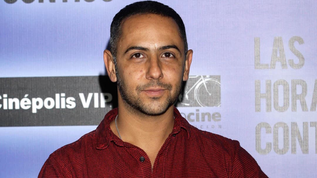 Humberto Busto se aleja de la comedia para interpretar a un político en la serie 'El Chapo'