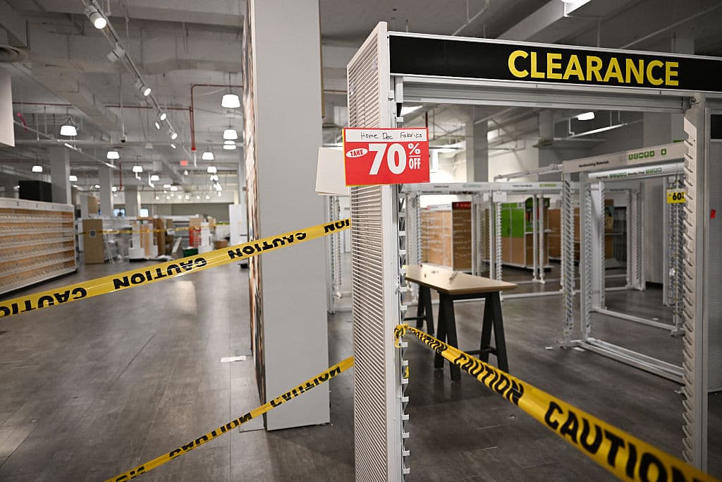 Advirtieron que comprar productos de JoAnn en línea, podría resultar en fraude, pues la empresa desactivó esa alternativa en su página oficial.