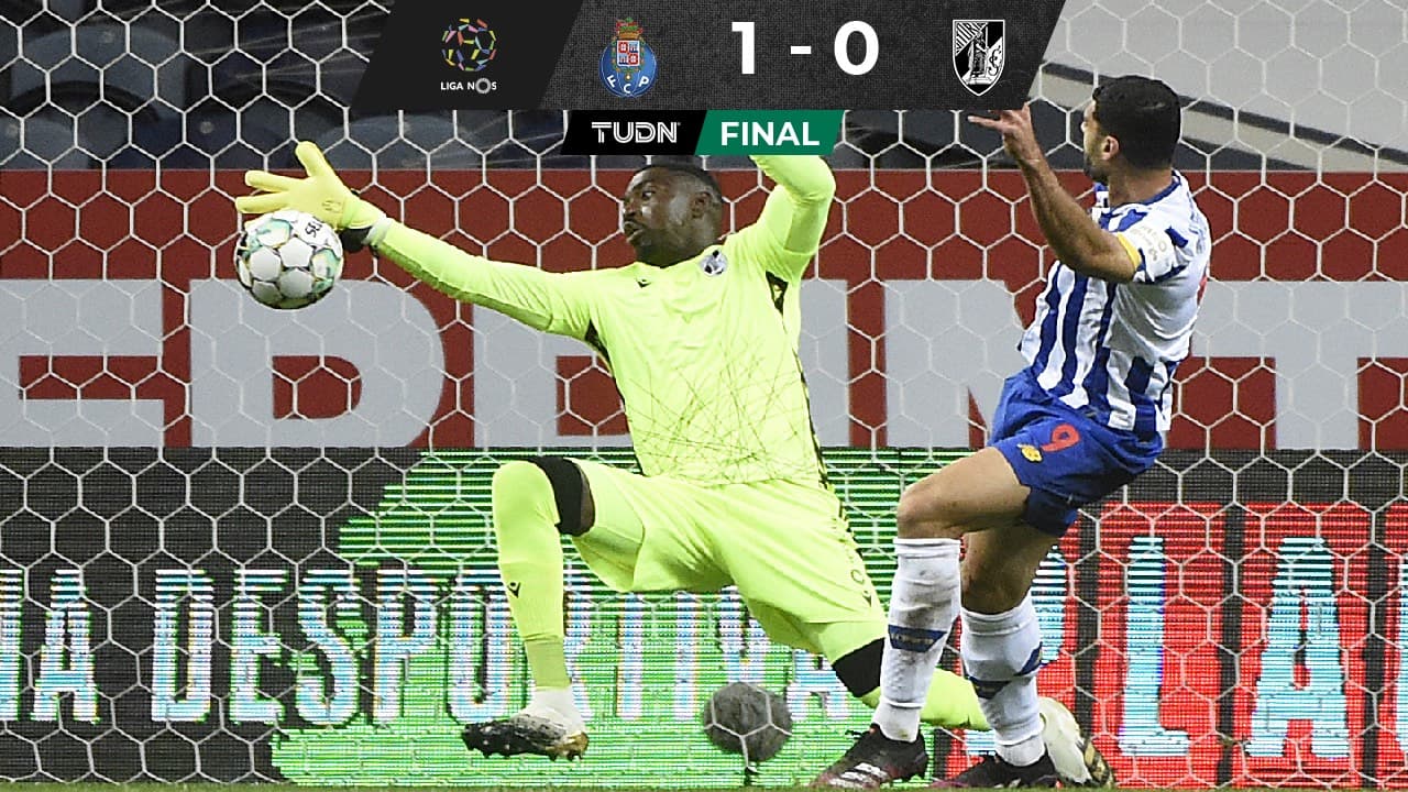 Con Tecatito, Porto se acerca peligrosamente al Sporting Lisboa