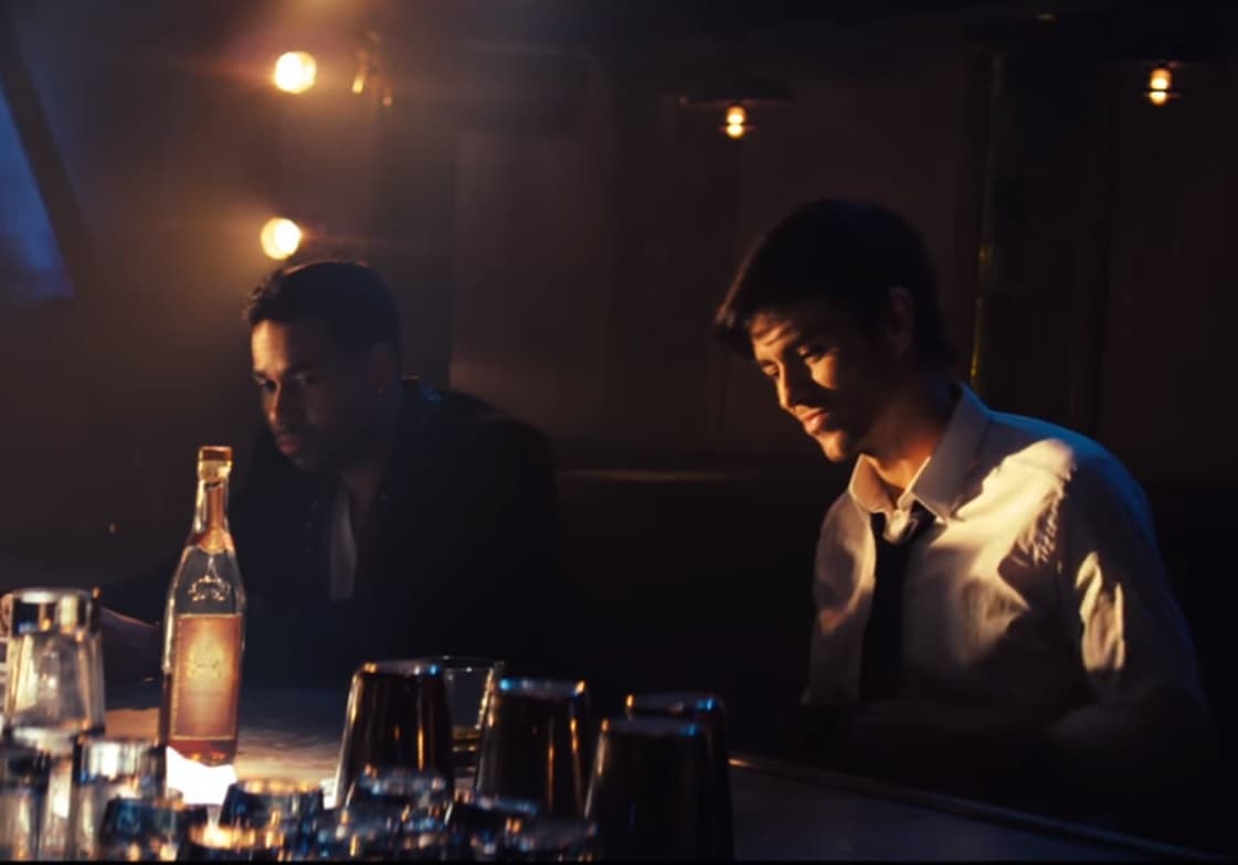 La canción, con un toque de bachata, se colocó en los primeros lugares y el dueto uno de los más aclamados.