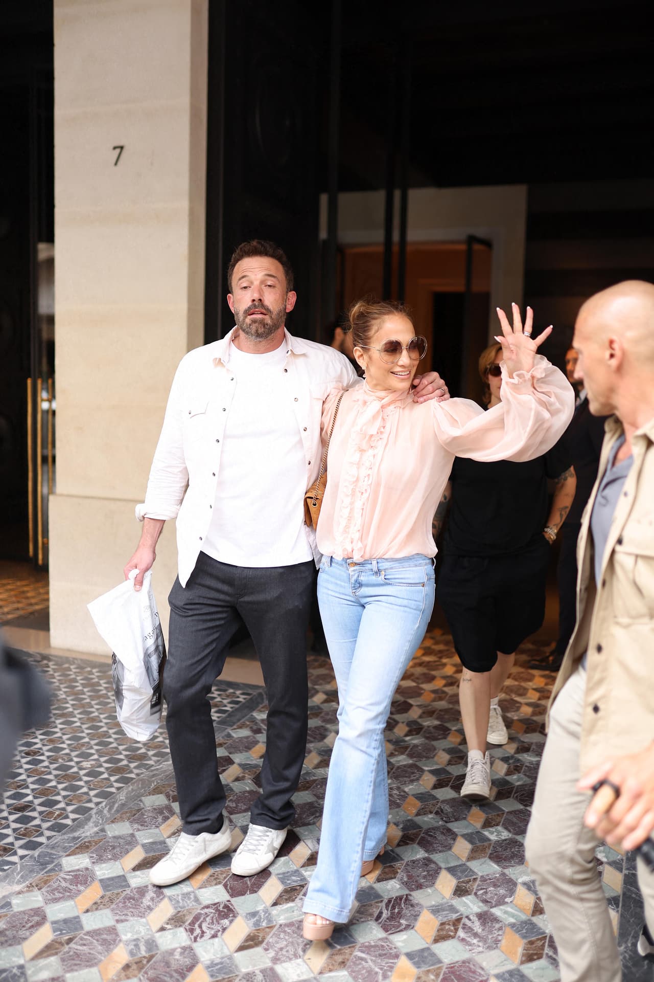 De acuerdo con el Daily Mail, esta blusa ya no está a la venta al público.
<br>