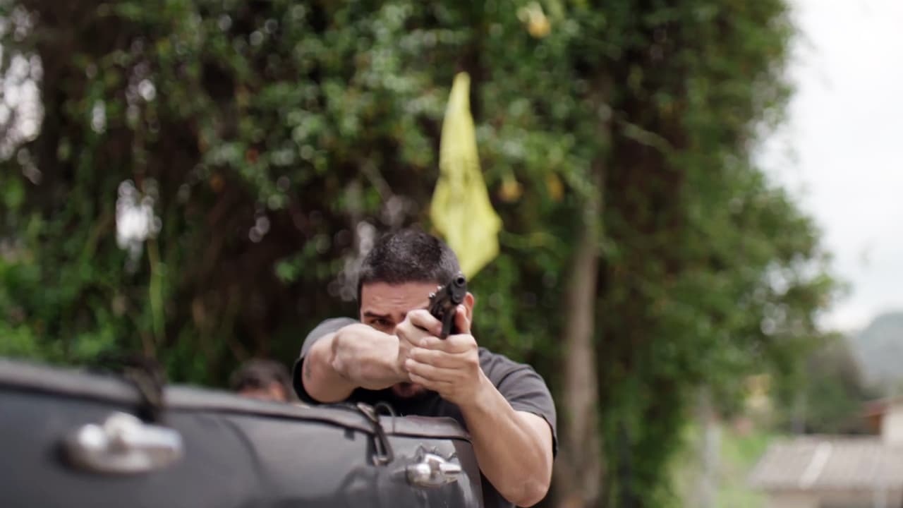 Comandados por Toño, ‘El Uno’ y ‘El Bravo’, los sicarios de ‘El Chapo’ irrumpieron en el templo de Nazario asesinando a sus pistoleros.