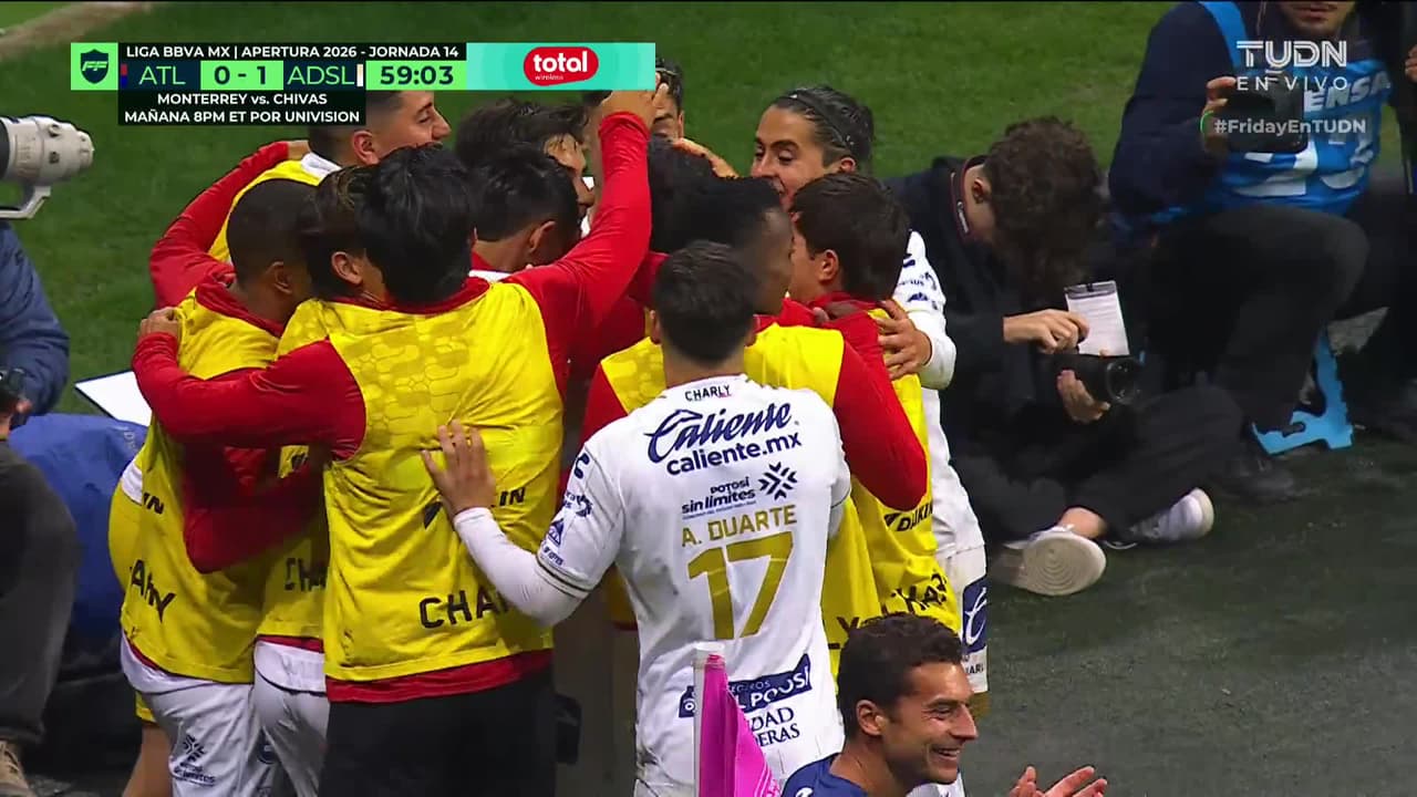 ¡Gol del Atlético San Luis! ¡Tienen que cerrar el Estadio Banorte! ¡Golazo de Benjamín Galdames!