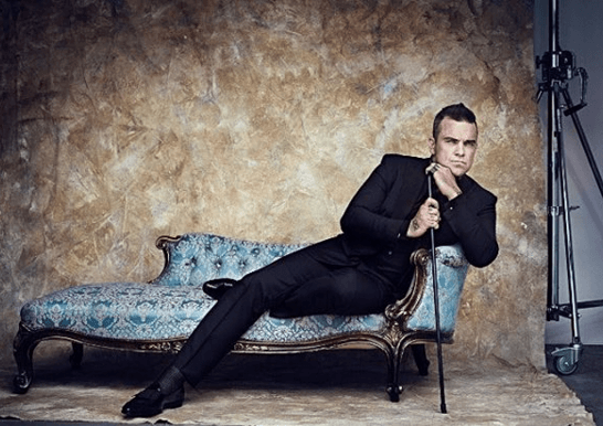 La línea se llama así en honor a su abuelo paterno, y la ha mantenido desde 2011.