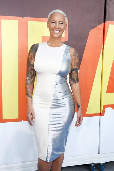 En su cuenta de Instagram , Amber promocionó un producto para reducir la hinchazón provocada por el embarazo.