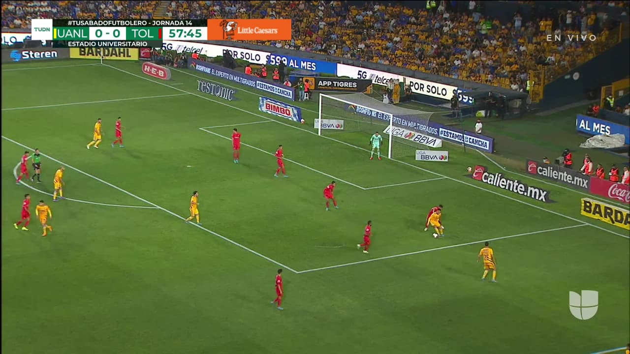 ¡GOOOL! Juan Vigón anota para Tigres.