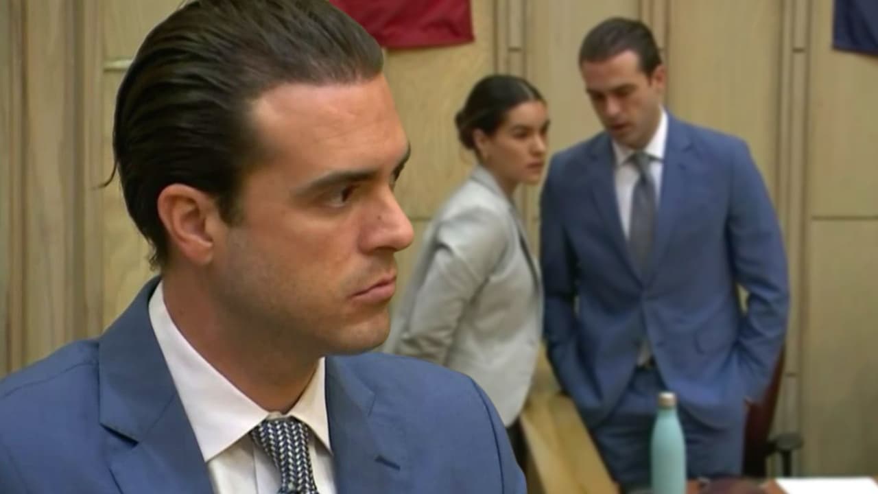 Los hechos ocurrieron el 31 de marzo de 2019 en la ciudad de Miami. Lyle le propinó un puñetazo tras una discusión por un asunto de tráfico.