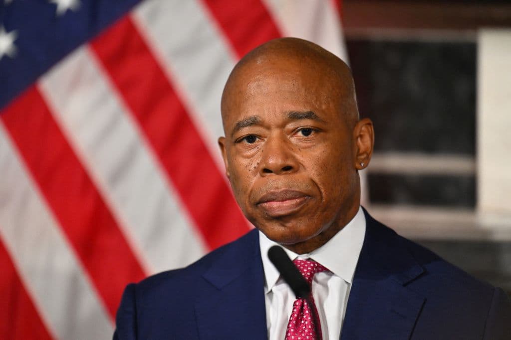 Adams se presenta como candidato independiente en la búsqueda de su reelección como alcalde de Nueva York