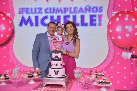 La fiesta de sus 6 años no ha sido la única que ha tenido esta princesa. En el año 2016 celebramos en el programa su primer añito, esa vez fue con temática de Minnie Mouse.
