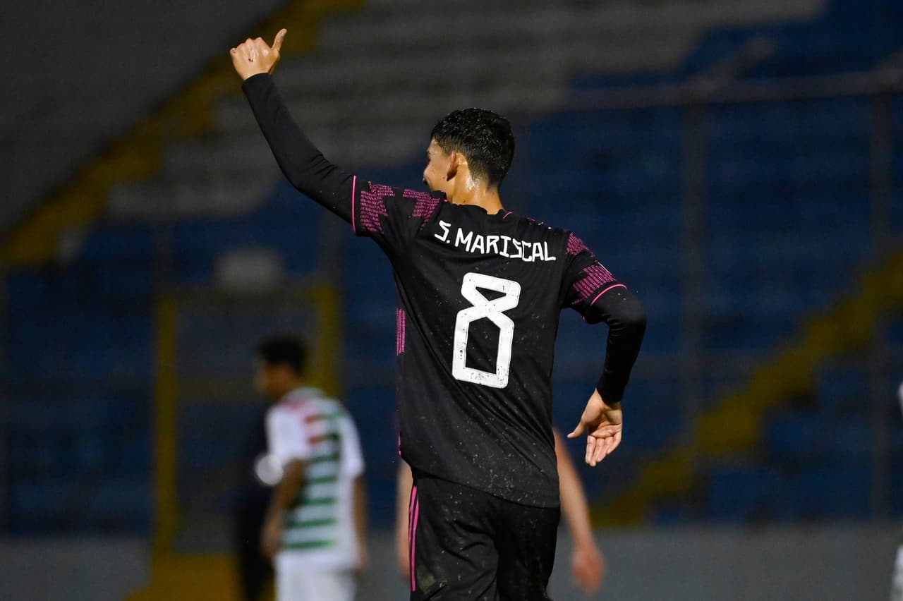 La Selección Mexicana Sub-20 debutó con goleada ante Surinam en el Premundial de la Conccaf.