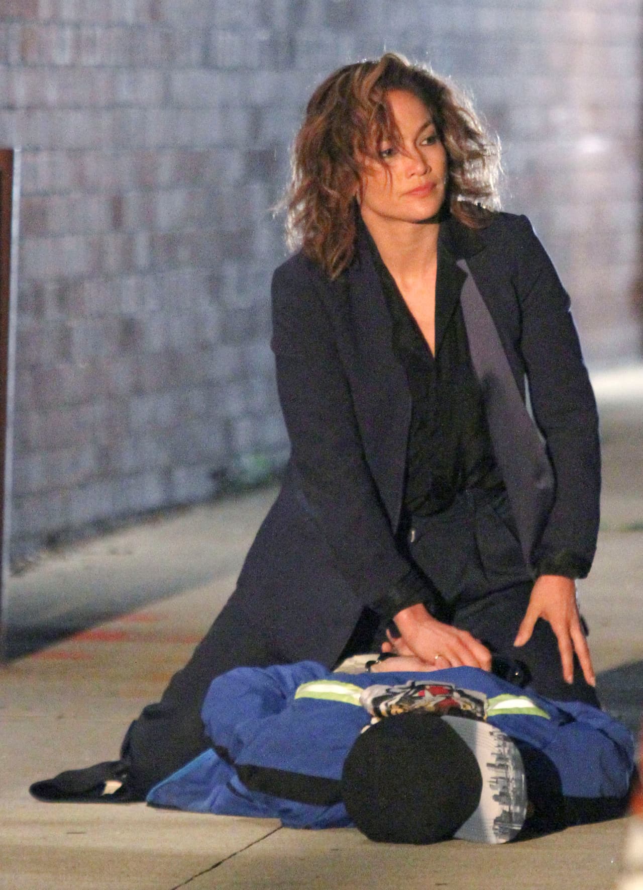 Jennifer arrestó a un actor como parte de la trama de su serie.