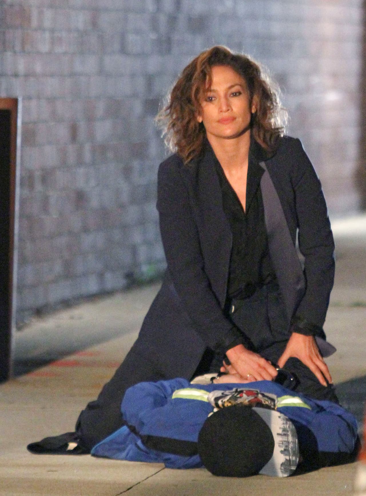 Jennifer arrestó a un actor como parte de la trama de su serie.