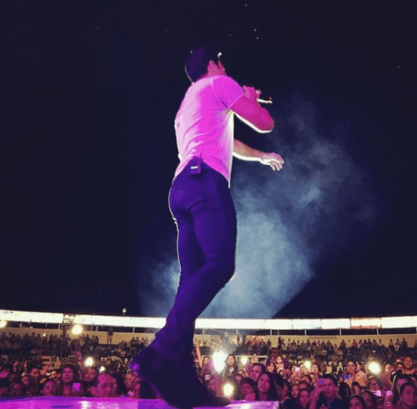 Actualmente, Carlos promociona su más reciente álbum "Yo creo" en el que la mayoría de los temas son de su autoría, pero también incluye canciones escritas por Armando Manzanero.