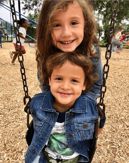 ¡Son inseparables! Actualmente Angélica tiene 6 años y Daniel 4.