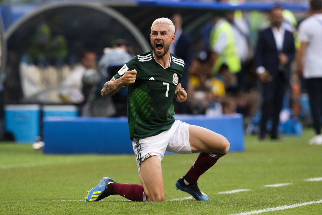 En 2009 se convirtió en el primer futbolista mexicano en jugar en el futbol italiano, luego de haber fichado con el Atalanta.