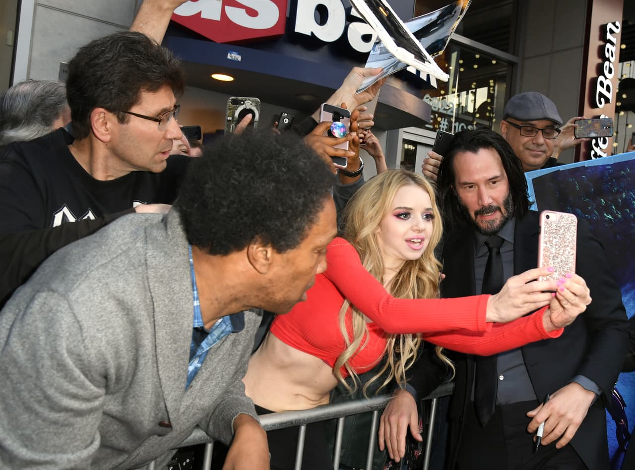 Sin embargo, hay quienes se resisten al 'boom' de las redes sociales y las evitan por diferentes circunstancias.