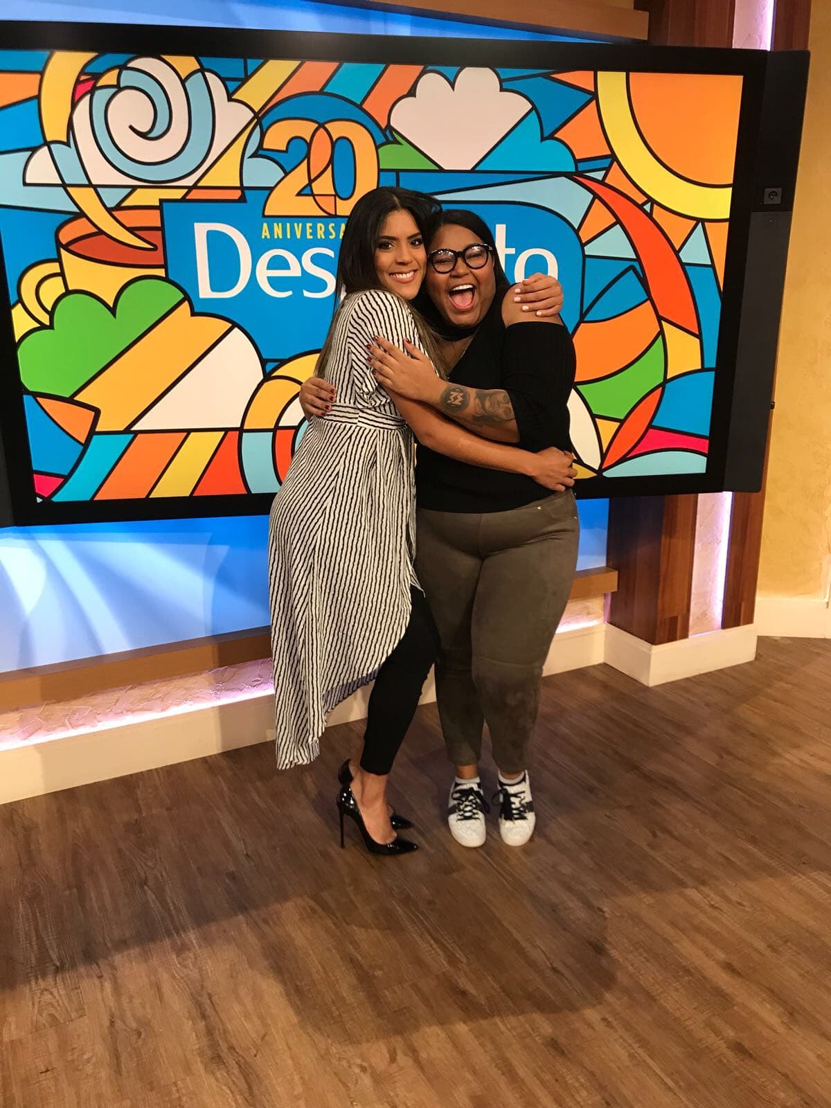 Francisca la recibió con un gran abrazo y la felicitó por esos 6 millones de seguidores que tiene.