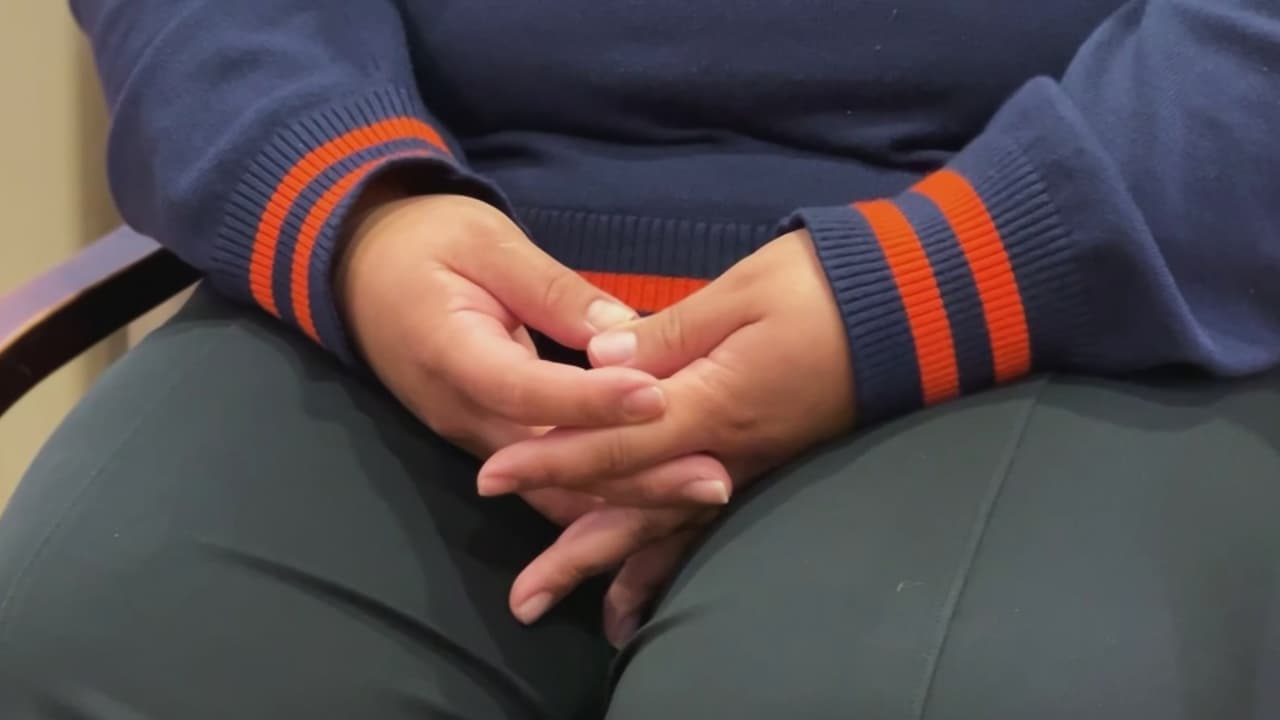 Familias hispanas temen a la nueva regla de carga pública y se ven obligadas a renunciar a servicios de salud