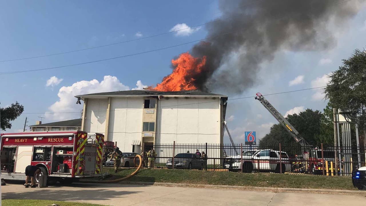 La investigación continúa.