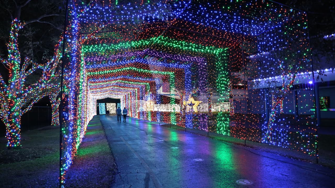 Este año 'Galaxy Lights' incluye paseos al aire libre para así evitar aglomeraciones de personas y posibles contagios de coronavirus.