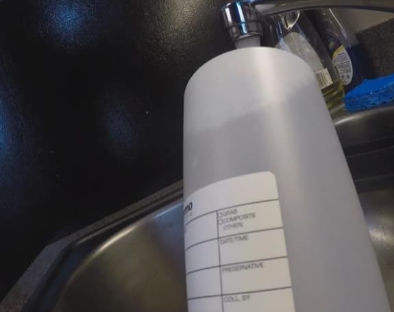 En New Jersey regalan pruebas para detectar plomo en el agua