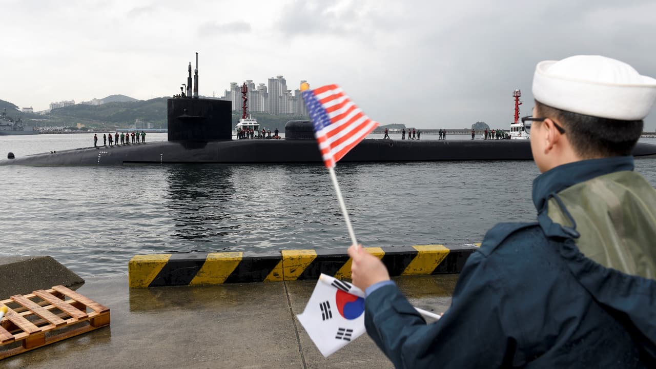 Submarino nuclear estadounidense llega a Corea del Sur