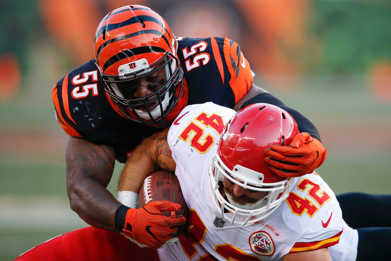 Este fue el golpe a Anthony Sherman que le costó el castigo a Vontaze Burfict
