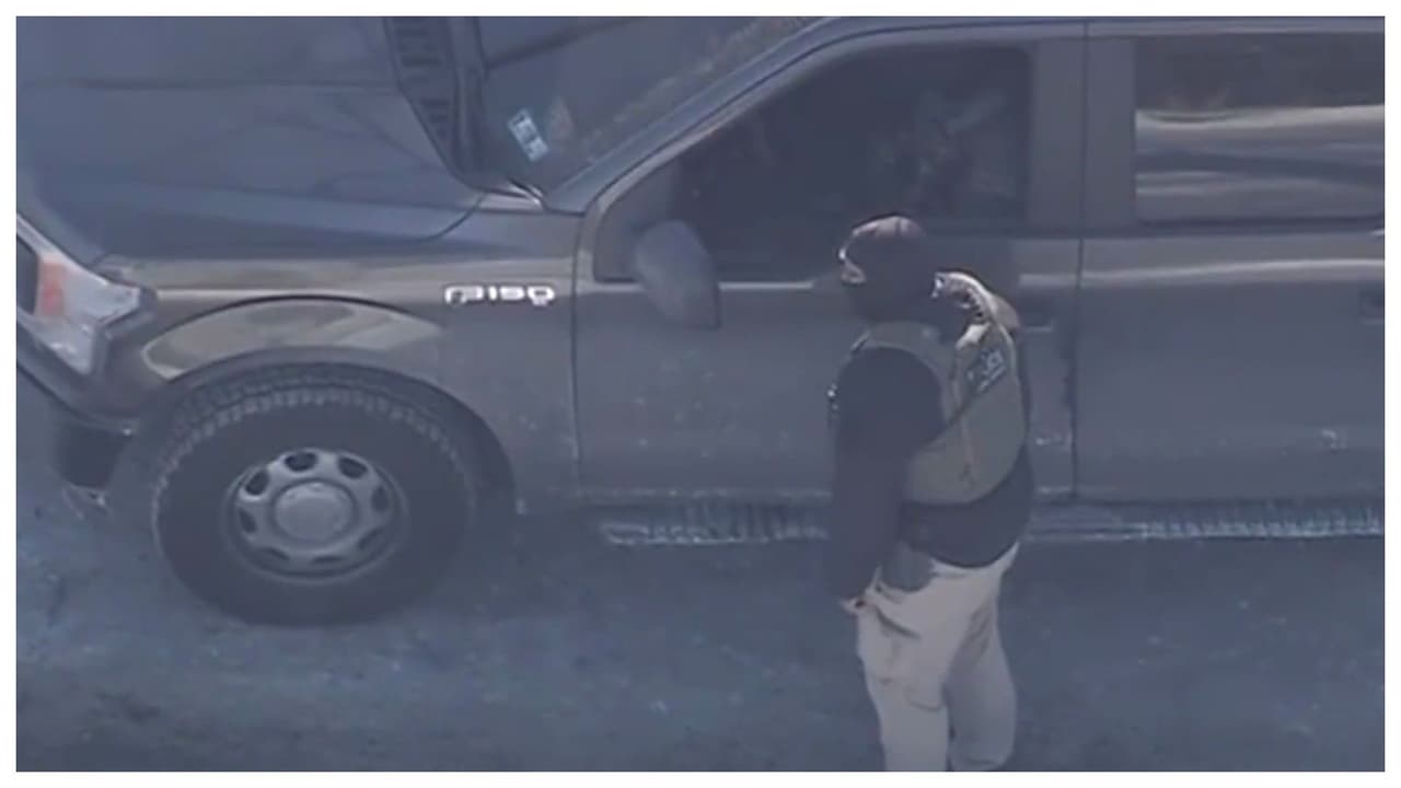 ICE detiene a inmigrante mexicano en Eagleville tras ingreso de agentes enmascarados a su casa