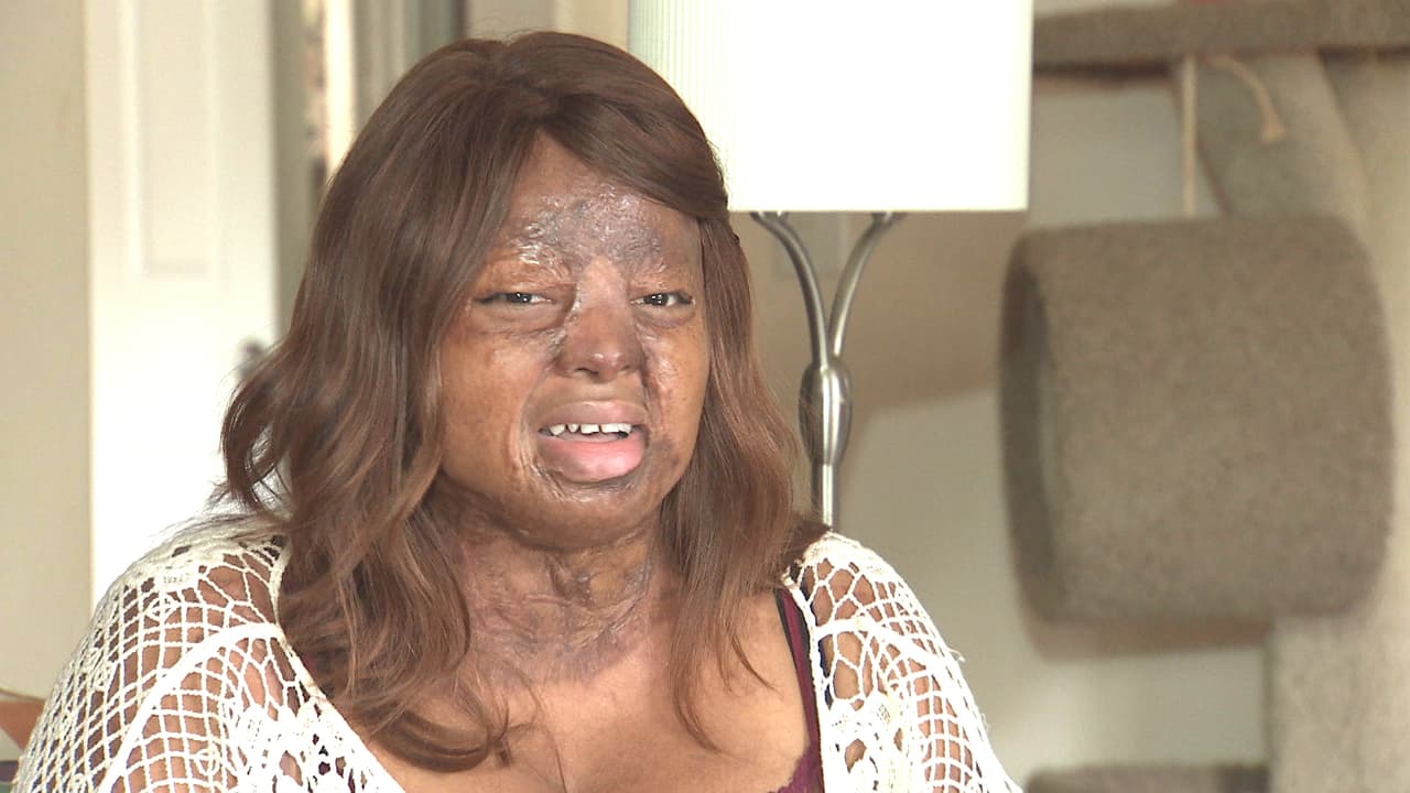 Kechi Okwuchi, participa en un importante concurso de talentos en EEUU y logró avanzar a la siguiente etapa.