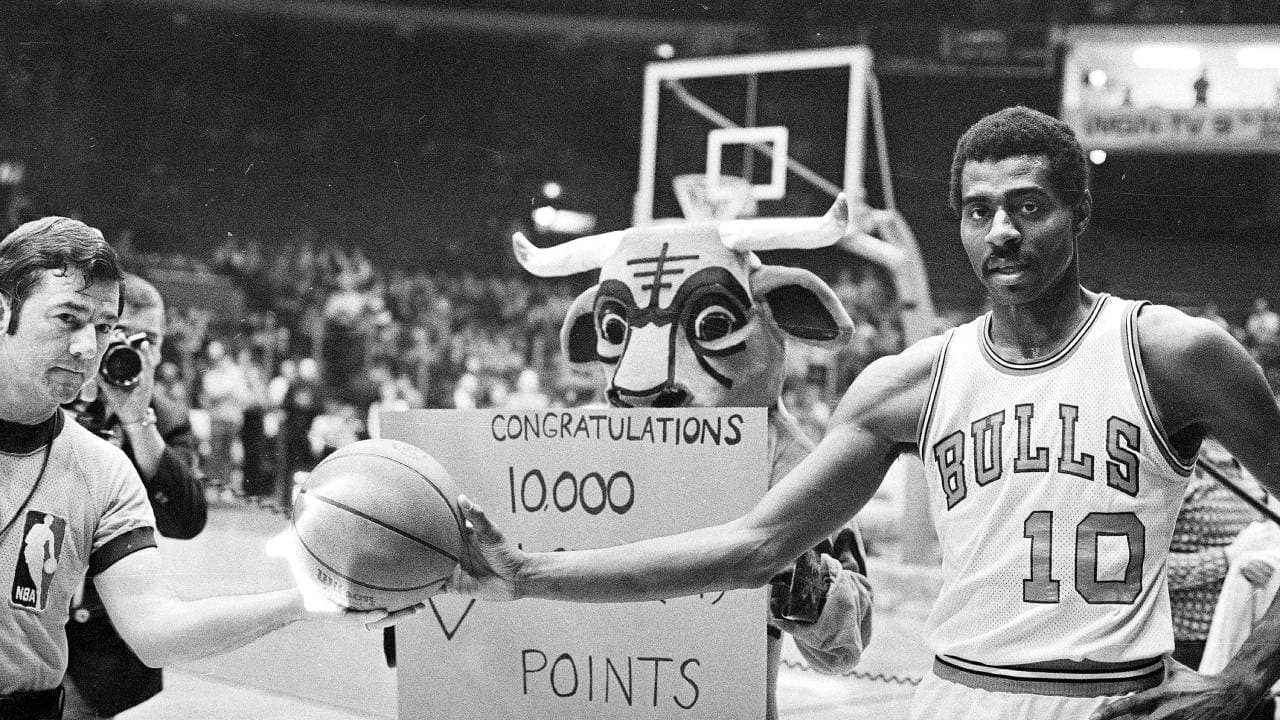 3. Bob Love | De las nueve temporadas que participo con los Chicago Bulls, jugó en tres All Star Game. En su mejor momento llegó a promediar 25.2 puntos por partido.