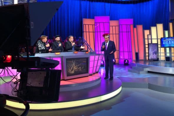 Vanessa de Roide, Aleyda Ortiz, Alina Robert, Ivanna Rodriguez, Zoila Ceballos y Aly Villegas compitieron para ser la Reina del Chacal