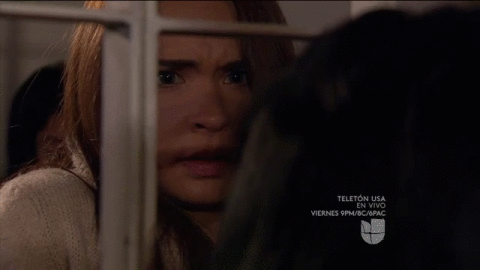 La 'Abuela' le contó que le recuerda su juventud, pues también fue víctima de una violación y quedó embarazada.