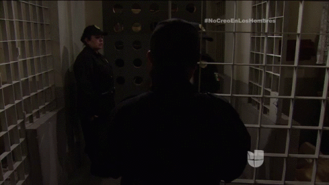 Pero desde que llegó la recibieron violentamente.