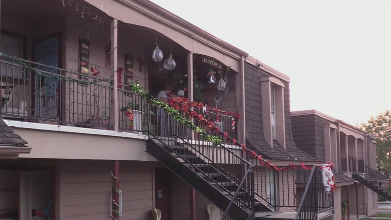 Residentes de San Antonio tienen dificultades para pagar la renta