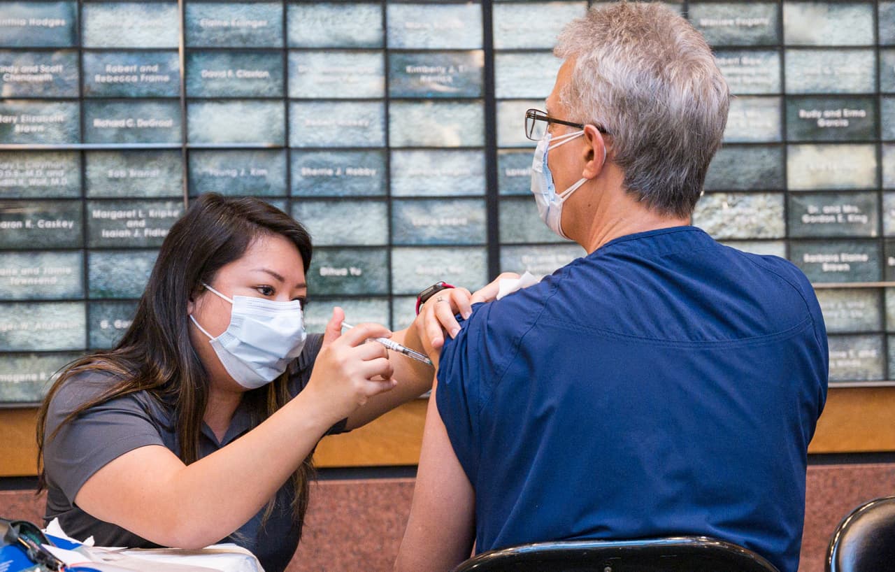 MD Anderson's First COVID-19 Vaccine clinic in the park