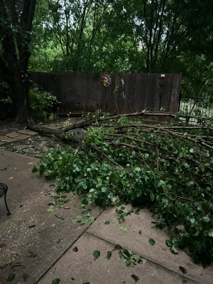 El tiempo severo de este martes viene tras varias semanas de tormentas.