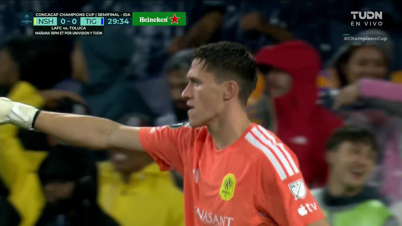 ¡No te puedo creer el atajadón de Schwake para quitarle el gol a Brunetta!