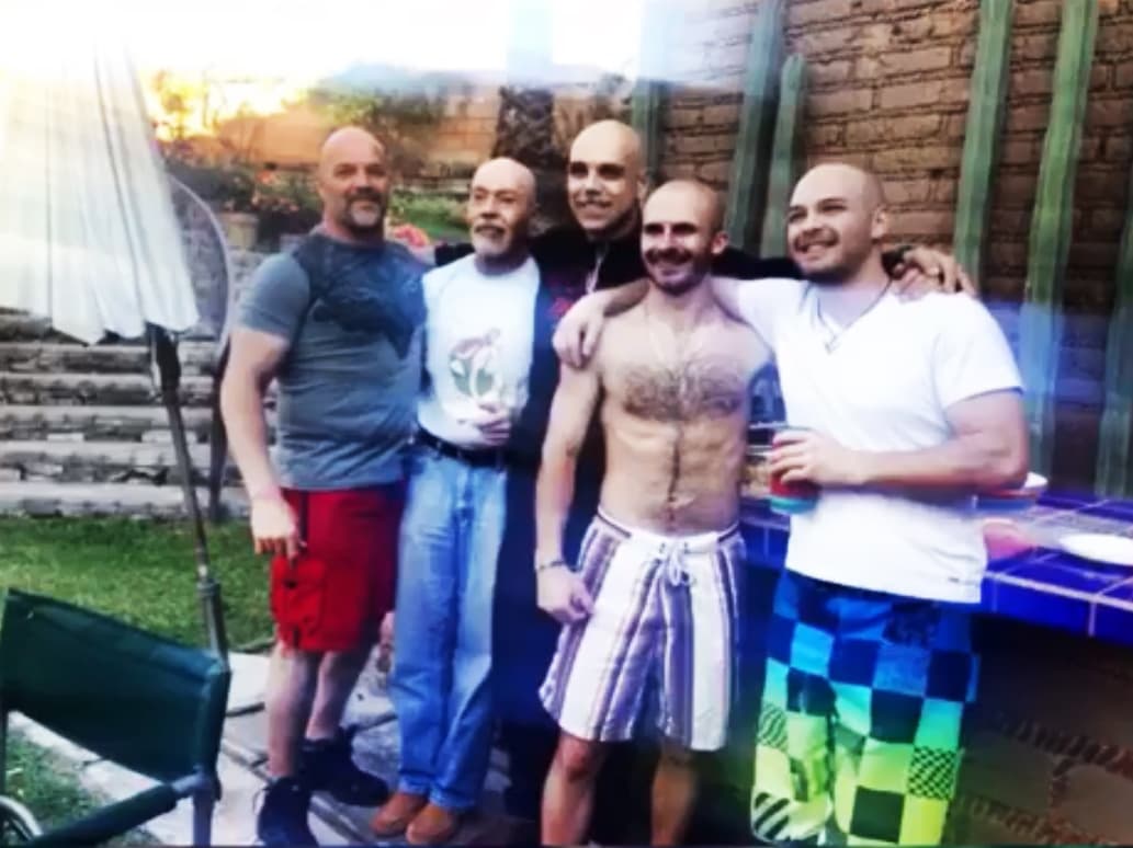 Algunos meses después de pasar tormentosos momentos, Manuel Landeta informó, en el programa 'Todo para la mujer', que sus hijos habían decidido retirarse definitivamente del mundo del espectáculo.