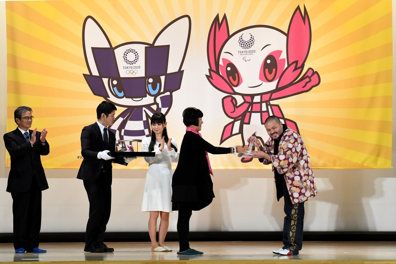 Ryo Taniguchi recogió un galardón de la organización y se mostró "sorprendido" y "agradecido" por el resultado de la votación.