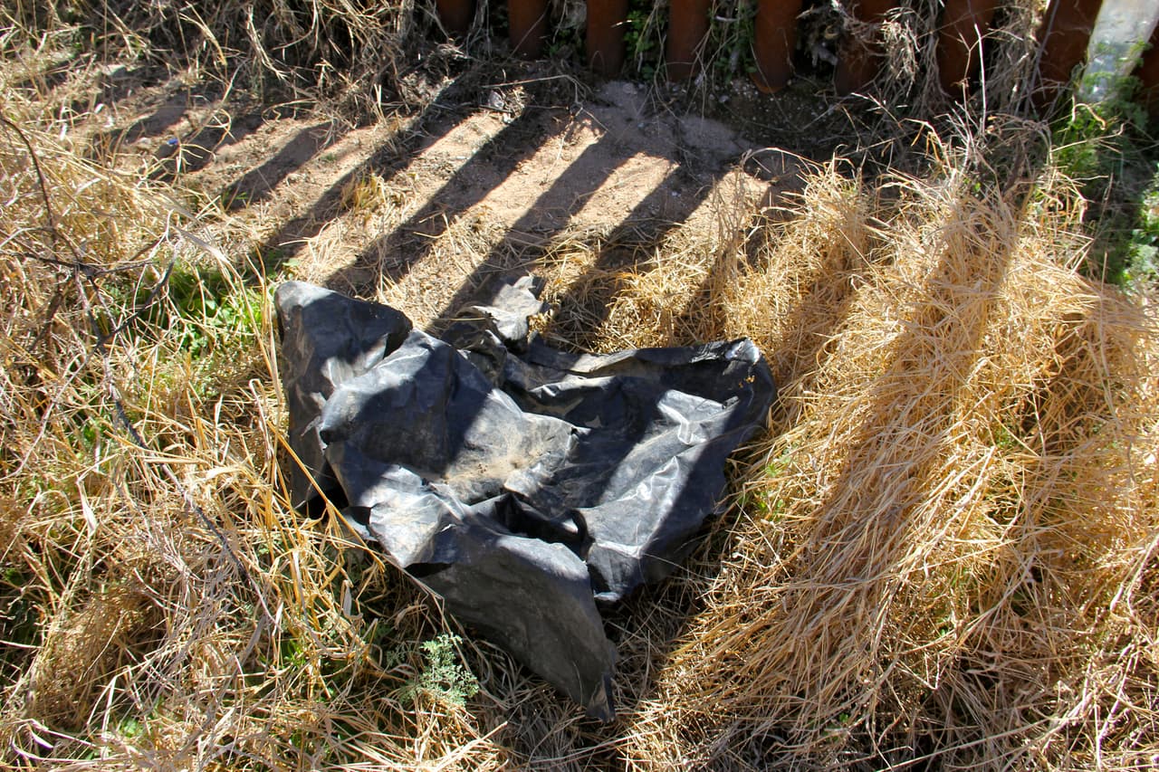 Esto es lo que Foley describe como el "impermeable" que dejan los que cruzan la frontera.